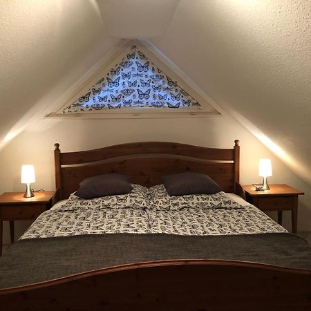 Gemuetliche 1 12-Zimmer Wohnung Hoisdorf Buitenkant foto