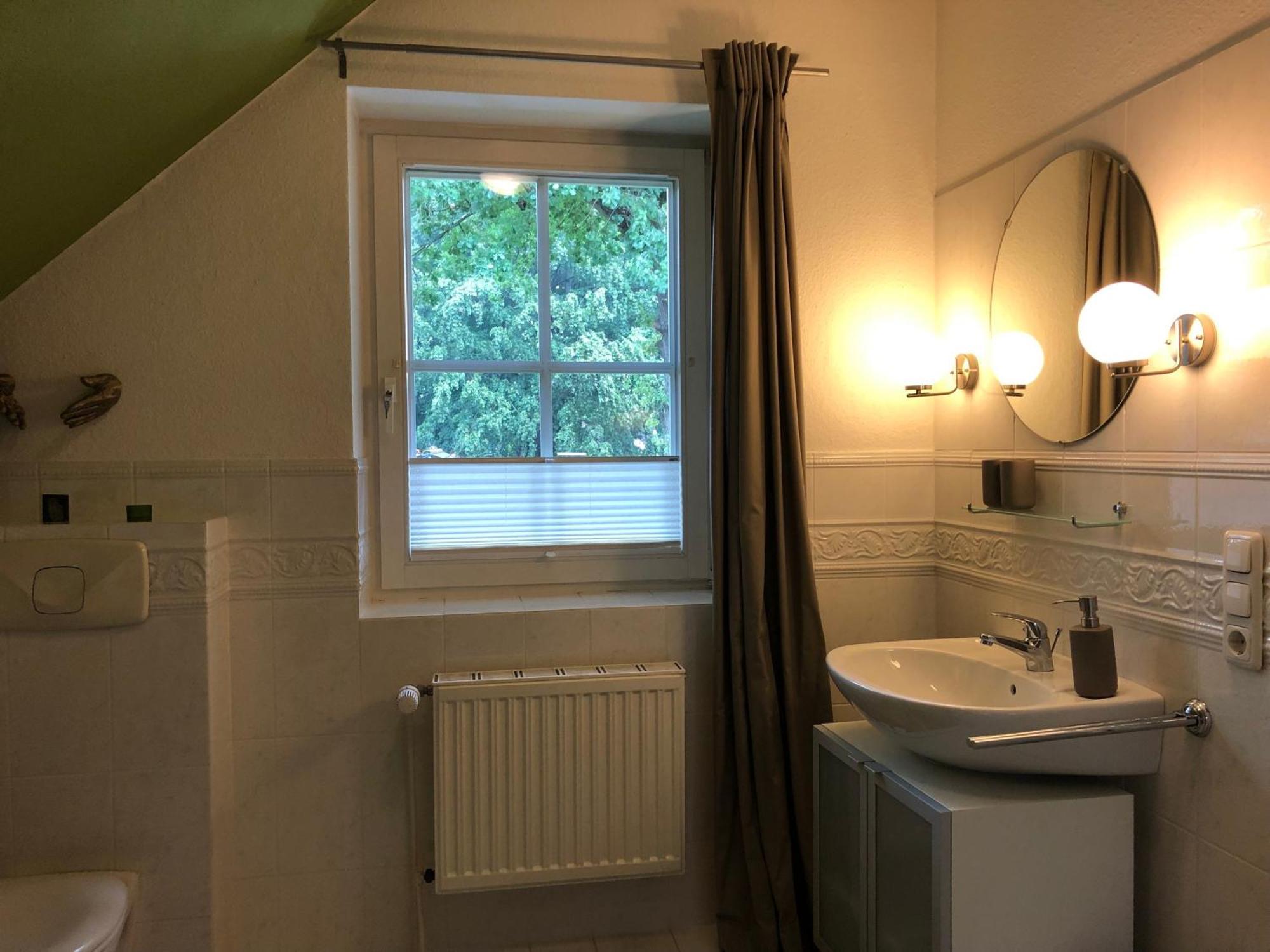 Gemuetliche 1 12-Zimmer Wohnung Hoisdorf Buitenkant foto